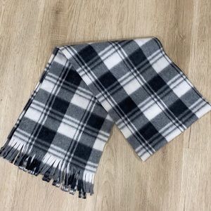 Black & White Plaid Fleece Scarf